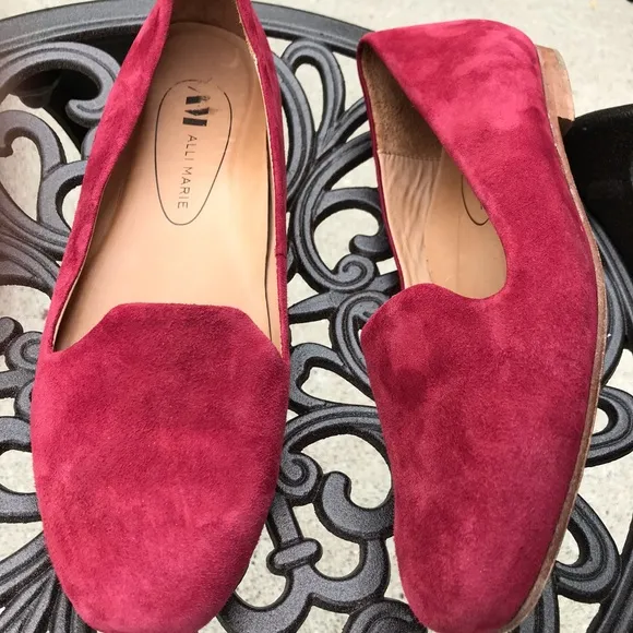 🌸🌈🍀 ALLI Marie Suede Flats