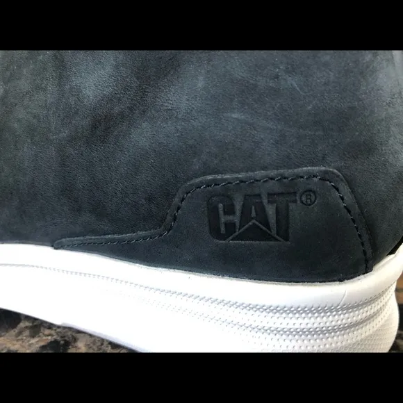 🆕 CAT theorem chukka boots - light weight