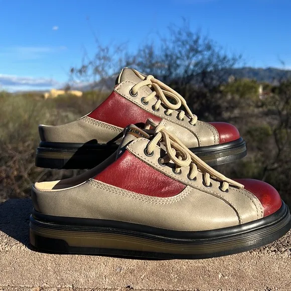 🏴󠁧󠁢󠁥󠁮󠁧󠁿 Dr. Martens MIE Vintage 90’s Two Tone Mules / Bowling Shoes UK 5