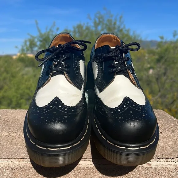 🏴󠁧󠁢󠁥󠁮󠁧󠁿 Dr. Martens MIE Vintage Tuxedo Platform Wingtips / Oxfords UK 3