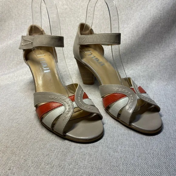 - Fidji Women's leather Sandals Size 38 US-8,5 New