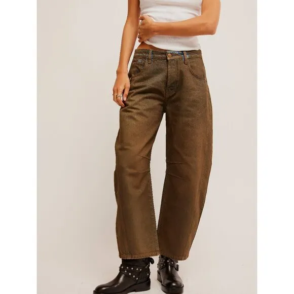 🆕 FREE PEOPLE We The Free Good Luck Coated Barrel Jeans / New Moon