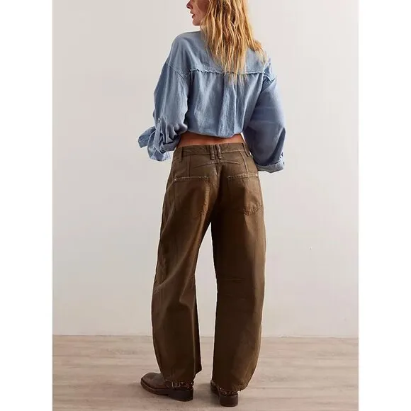 🆕 FREE PEOPLE We The Free Good Luck Coated Barrel Jeans / New Moon