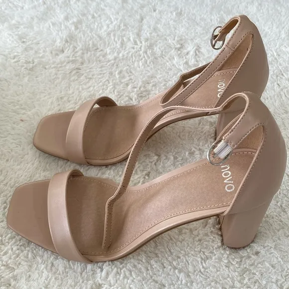 ❤️ Novo Lyza Nude Heel Sandals Size 8