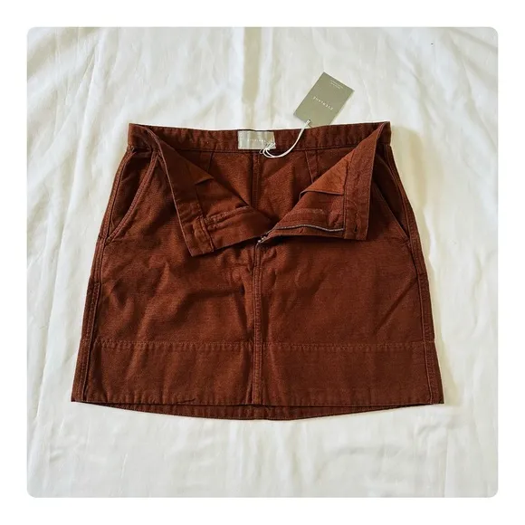 ★ NWT Everlane Canvas Stamp Skirt - Brick Brown ★