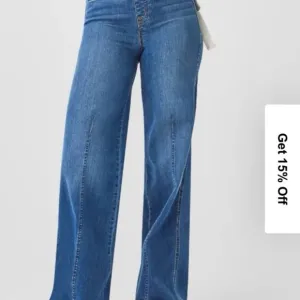 - SpanxSeamed-Front Wide-Leg Jeans size XL