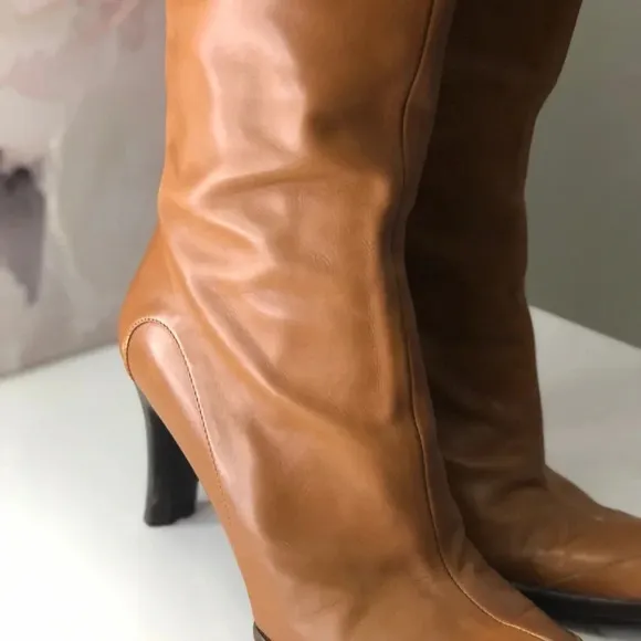 ! TOD’S high Boots 💯 % Authentic