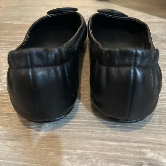 🖤 Tory Burch Reva Black Leather Flats - Size 5M🖤