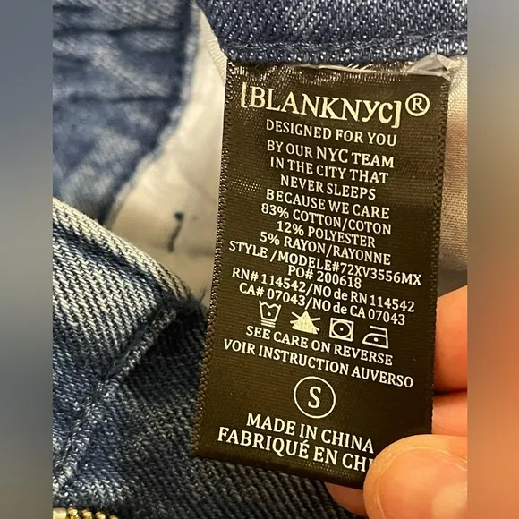 🆕 Women’s NWT Blank NYC Denim Jumpsuit Button Down One Piece Utility Romper S