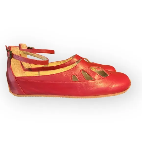 10-029 Giraudon Deep Red Flats