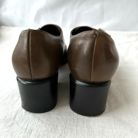 1990s Nine‎ West Vintage Buckle Loafer with Chunky Heel Size 7 Two Tone