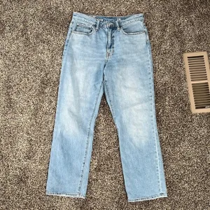 *2/$90, 3/$80 4/$70* J. Crew Slim Boyfriend Jean, NWOT