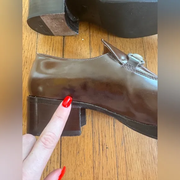 90s Vintage Tom Ford Era Brown Patent Gucci Loafers 8D
