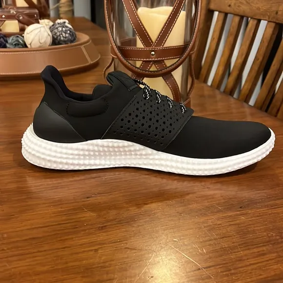 Adidas Athletics 24/7 Trail shoes sneakers new black S80983 Men’s size 6.5
