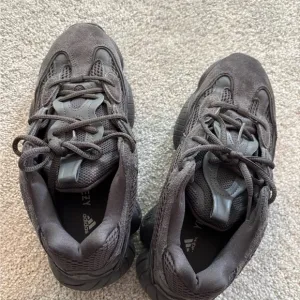 Adidas Men's yeezy 500 utility black vnds