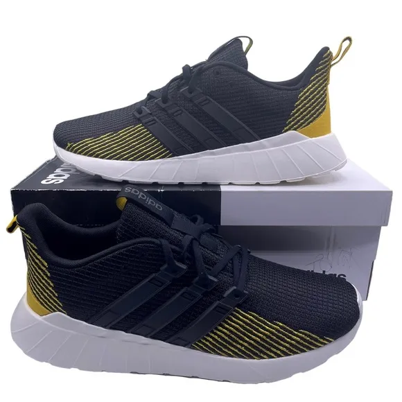 Adidas Questar Flow trail running mens sneakers Size 10