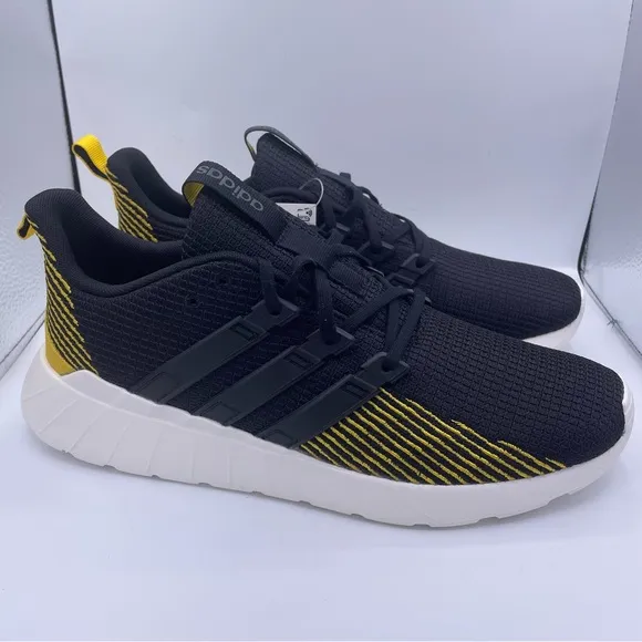 Adidas Questar Flow trail running mens sneakers Size 10