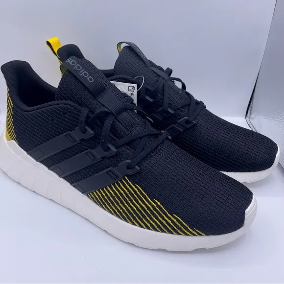 Adidas Questar Flow trail running mens sneakers Size 10