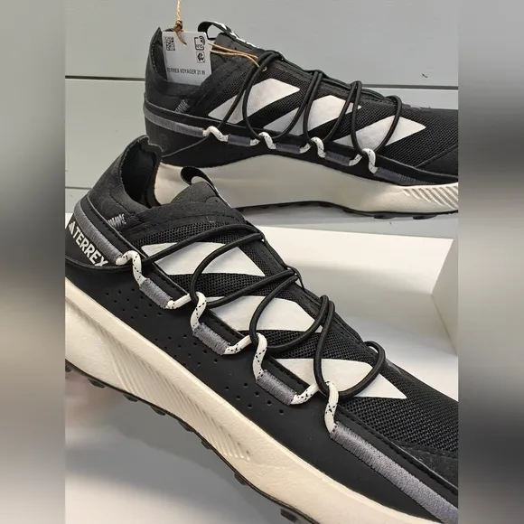 Adidas Terrex Voyager 21 Black Chalk Lightweight Hiking Sneakers size Women's 8