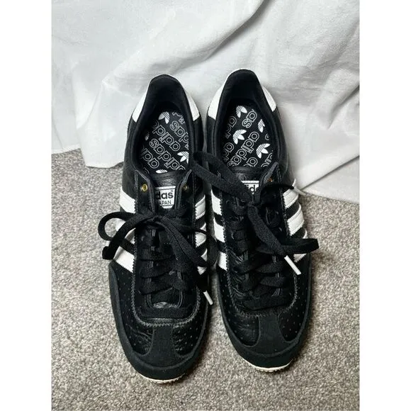 Adidas Women's Core Black Japan Lace Up Leather Low Top Sneakers Size 9.5 NWOT