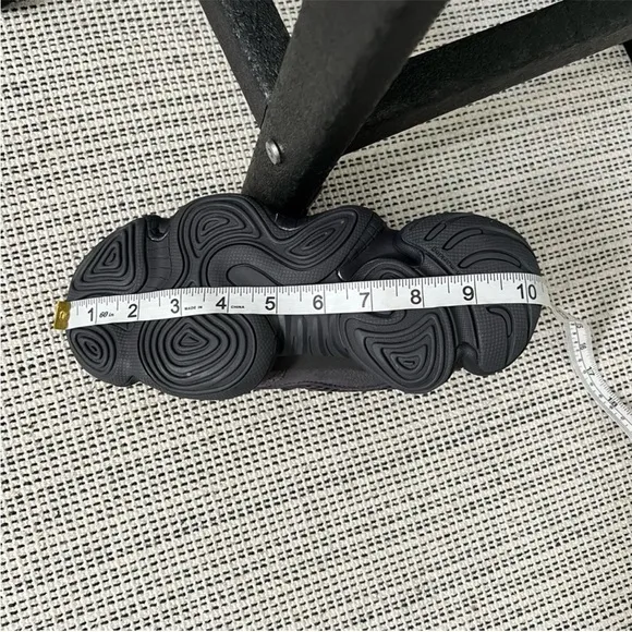 ADIDAS YEEZY 500 Sneakers Utility Black Women's Size 6 NWT