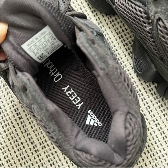 ADIDAS YEEZY 500 Sneakers Utility Black Women's Size 6 NWT