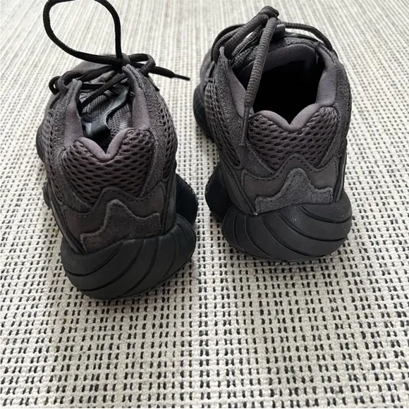 ADIDAS YEEZY 500 Sneakers Utility Black Women's Size 6 NWT