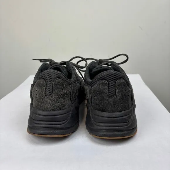 Adidas Yeezy Boost 700 Utility Black Sneakers Shoes Men's 9 Streetwear