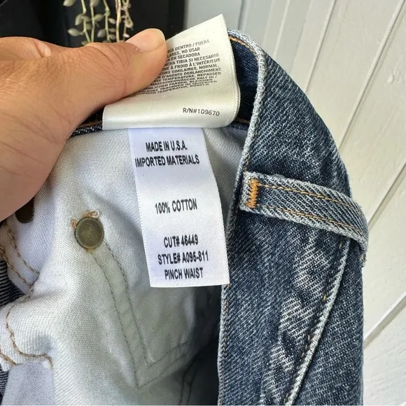 AGOLDE Pinch Waist Hi Rise Kick Jeans size 30