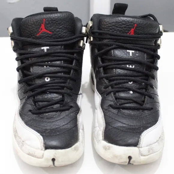Air Jordan 12 Retro Black White Silver Sneakers 153265-006 Kids 4Y