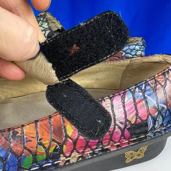 |•ALEGRIA•| Gorgeous Floral Reptile Platform Mary Jane Flats Leather Size 7-7.5