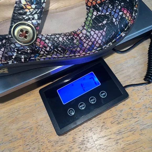 |•ALEGRIA•| Gorgeous Floral Reptile Platform Mary Jane Flats Leather Size 7-7.5