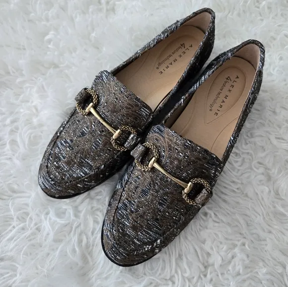 Alex Marie the GilmoreTwo Hardware Bit Loafers. Size 8. New.Printed fabric upp