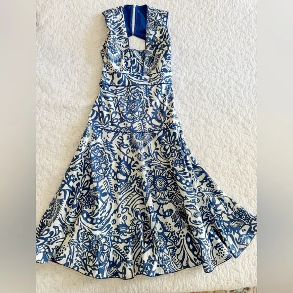 Alexis Marianna Design Blue Midi/Maxi Dress