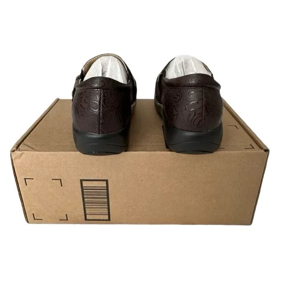 Algeria Floral Embossed Flutter Chocolate Brown Loafer Clogs 38 U.S. 8 - 8.5