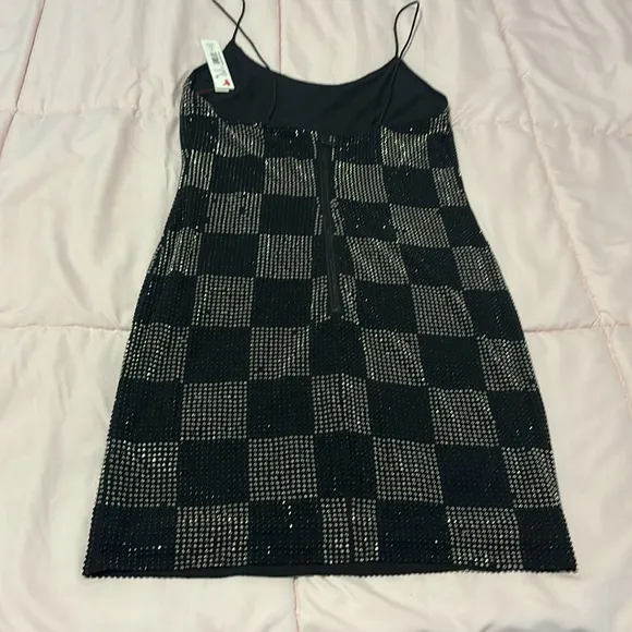 Alice   Olivia NELLE EMBELLISHED MINI DRESS