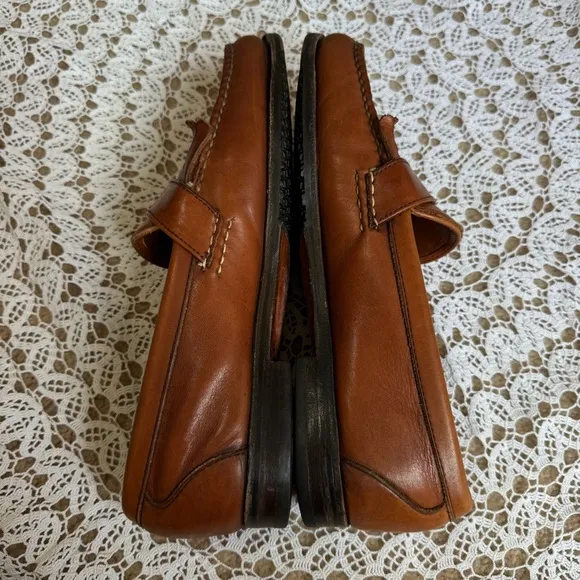 Allen Edmonds Kavanaugh Loafers Fringe Buckle Tan