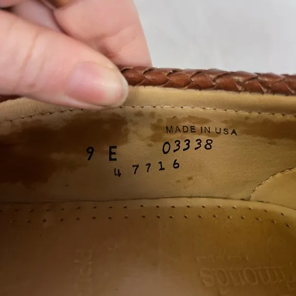 Allen Edmonds Men’s Maxwell Brown Leather Tassel Loafer Shoes- Size 9‎