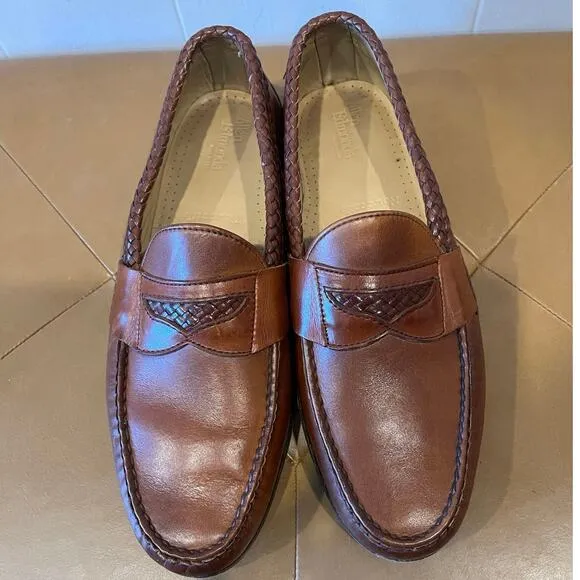 ALLEN EDMONDS Mens Newcastle moc-toe 2-tone penny loafers in cognac Size 9.5 D