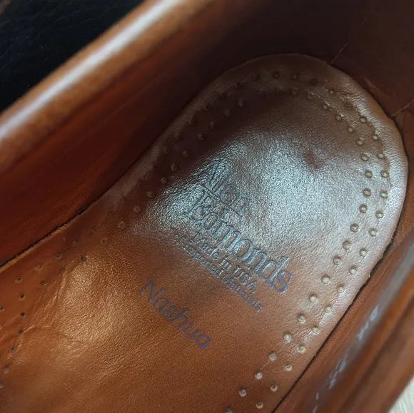 Allen Edmonds Nashua 2 Tone Leather Loafers. Size 8.5