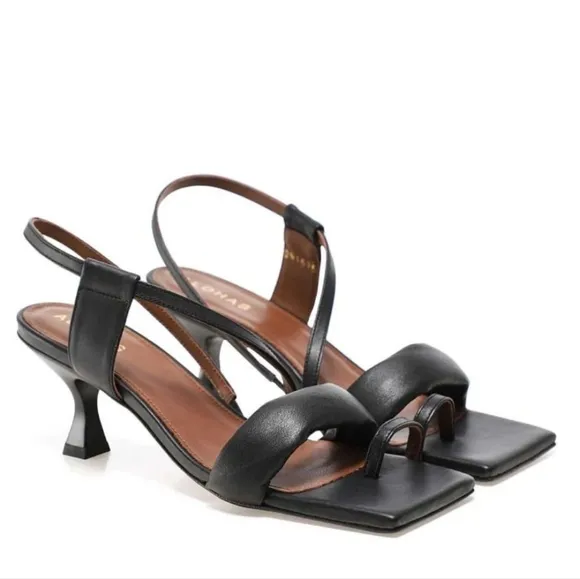 Alohas 42 Asymmetric Square Strap Sandals Black Leather Kitten Heels