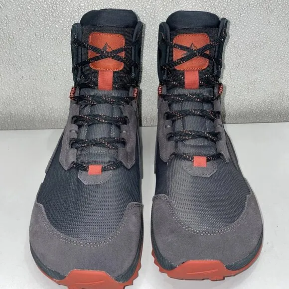 Altra Black/Gray Lone Peak Hiker 2 Sneaker M11