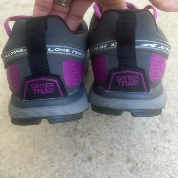 Altra Lone Peak 3.5 Trail Running Sneaker Fuschia/Grey Size 9