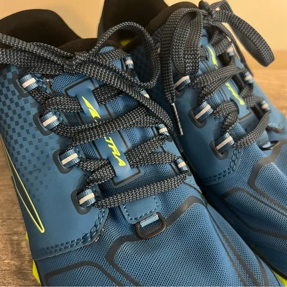 Altra Superior 4.5 Trail Running Sneakers Blue Lime Men’s Size 8 Gaiter Trap