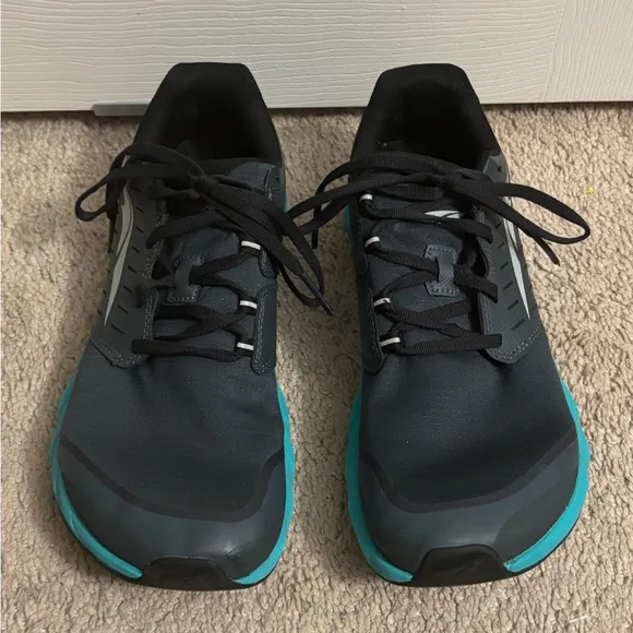 Altra | Women's Superior 5 Trail Running Shoes Gray Blue Sz 9.5