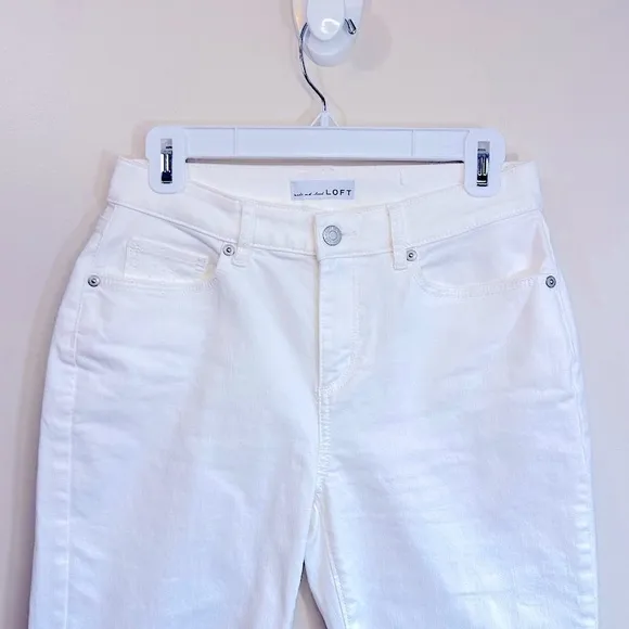 Ann Taylor LOFT Cuffed Girlfriend Jeans in White Size 2 Petite NWOT