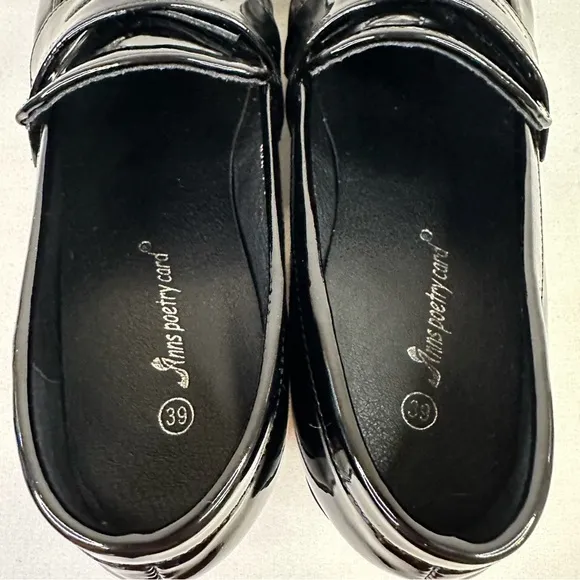 Ann’s Poetry Card Patent Heeled Tassel Loafers Black 7
