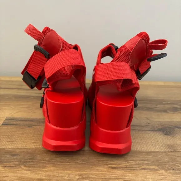 Anthony Wang Platform Buckle Strap Sandals Red