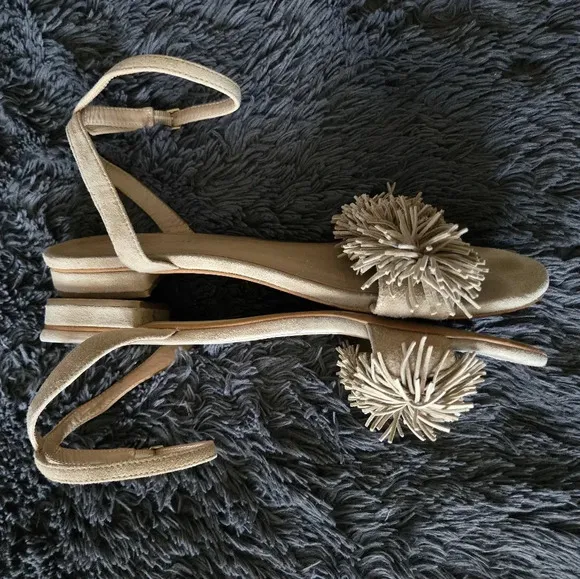 Anthropologie | Beige Ankle Strap Sandals Sz 10