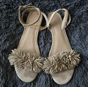 Anthropologie | Beige Ankle Strap Sandals Sz 10